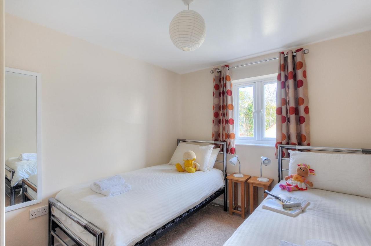 Holiday home Undercliff *